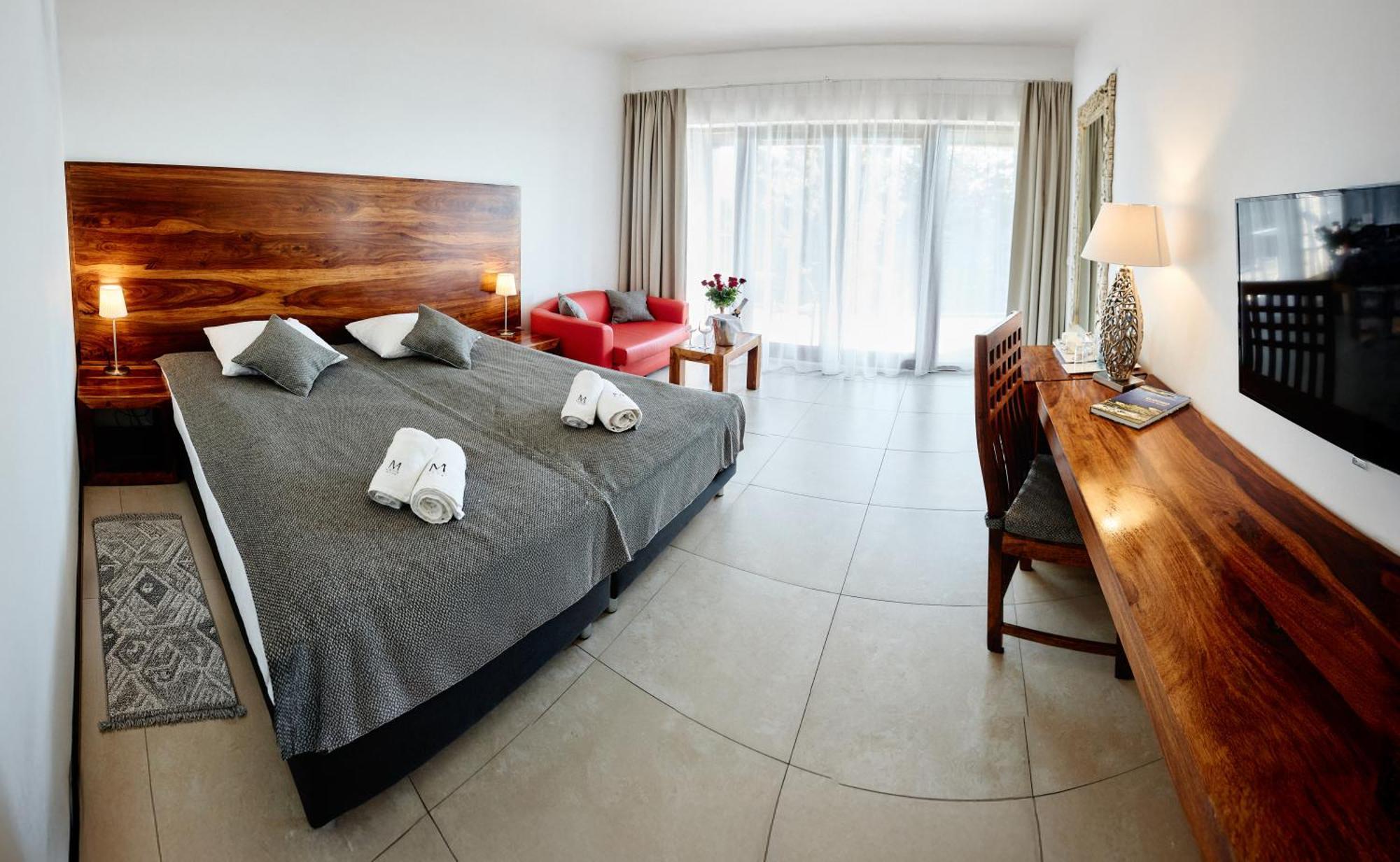 M Club Hotel | Lubie Resort ดรัฟสโก ปอมอสแก ภายนอก รูปภาพ